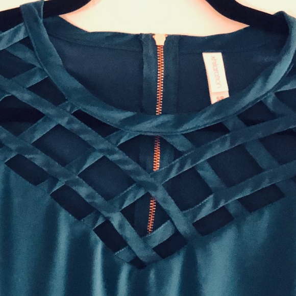 ♦️SOLD♦️Xhileration dress SP - Picture 4 of 8